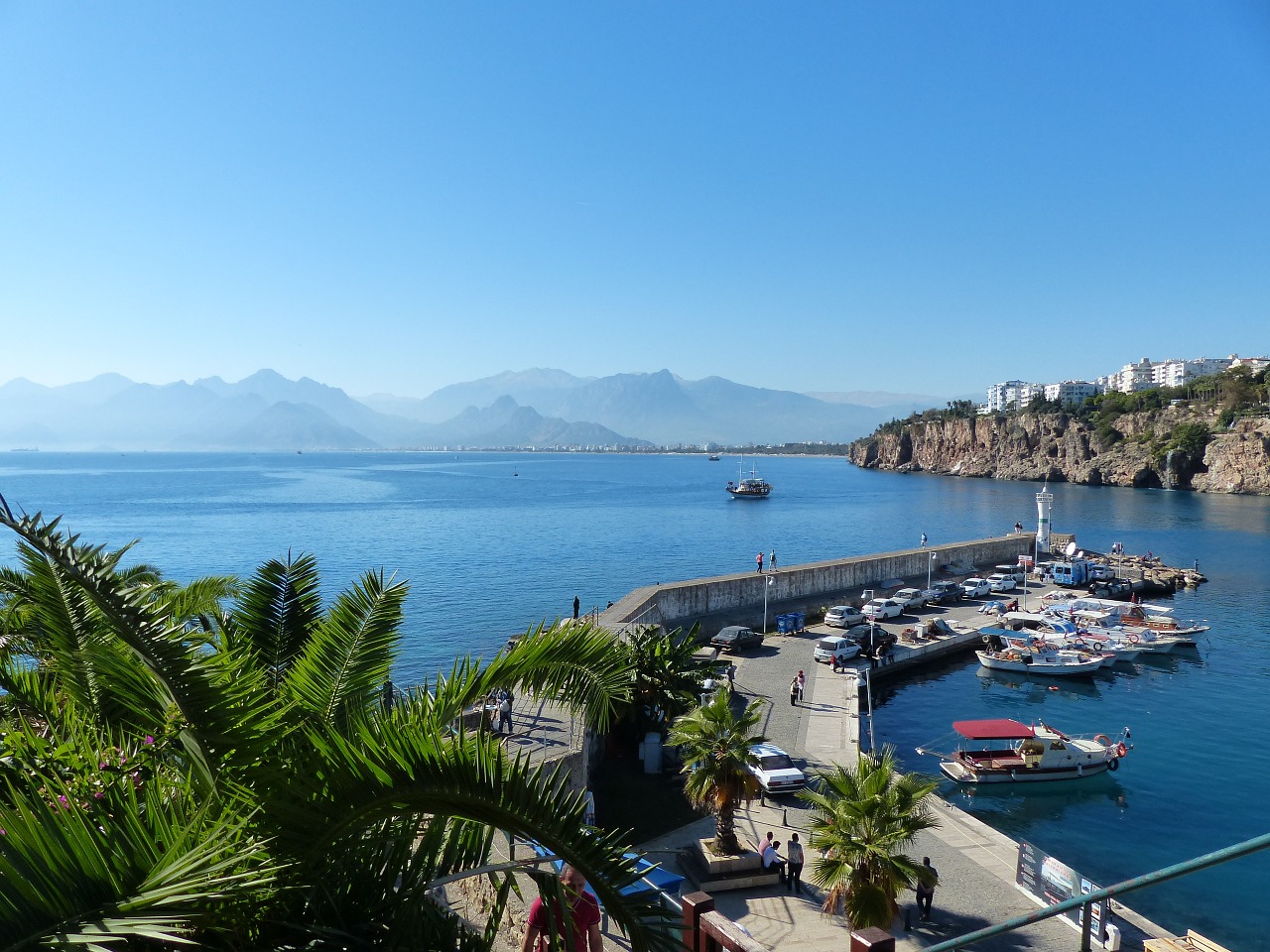 Place-to-enjoy-your-vacation-in-Antalya